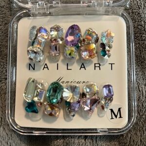 Handmade Beautiful Rhinestone (Glass) Press on Nails Size Medium